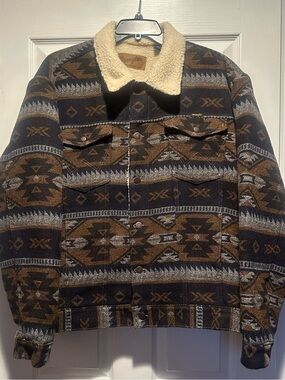 Wrangler Brown & Black Western Patterned Jacket with Sherpa Lining and Collar